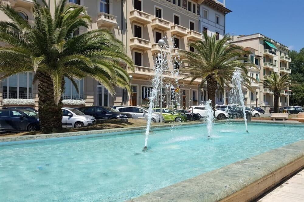 Hotel Marchionni Dal 1923 Viareggio Exterior photo