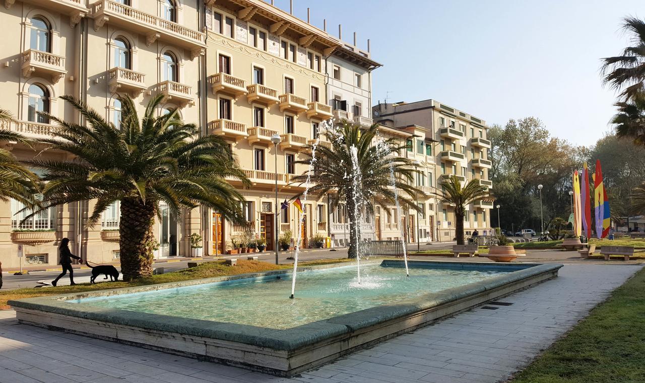 Hotel Marchionni Dal 1923 Viareggio Exterior photo